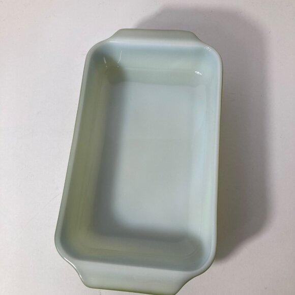 Vintage Anchor Hocking Fire King 1.5Qt Rectangular Baking Dish 432 USA Green - Picture 3 of 8